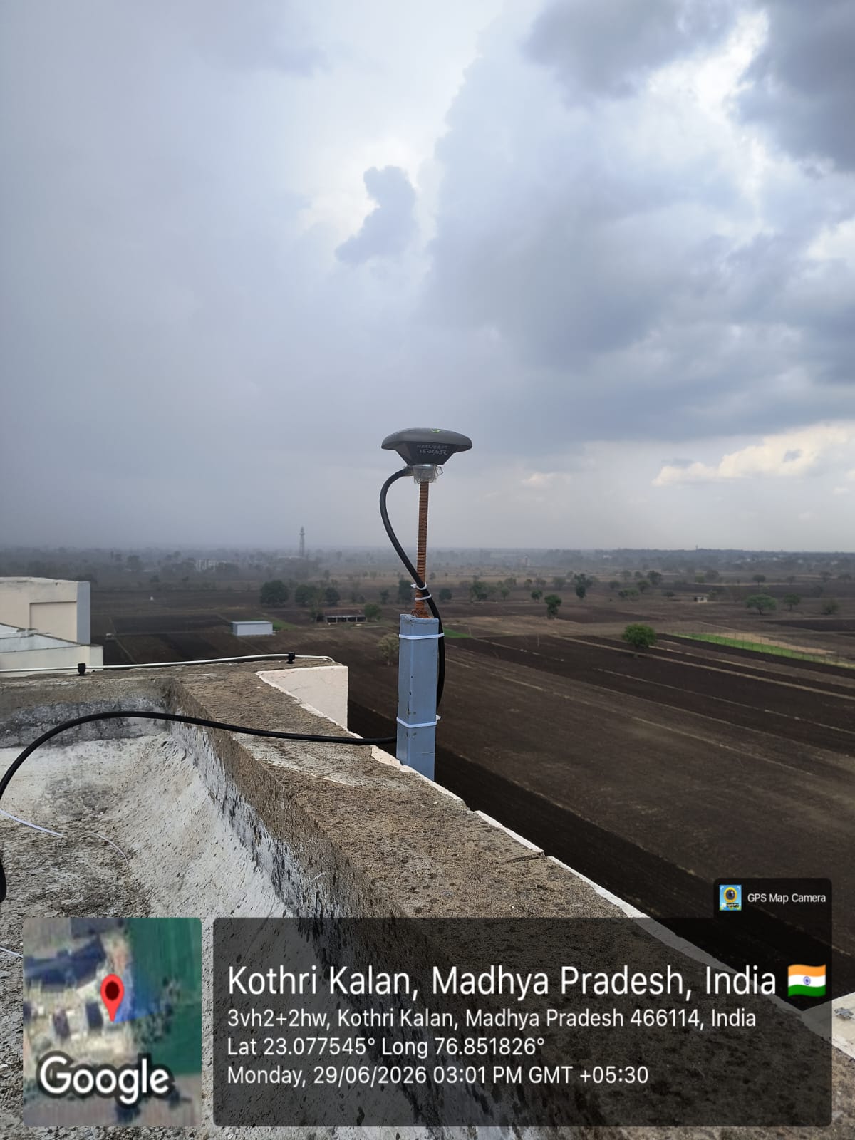GNSS/NavIC antenna